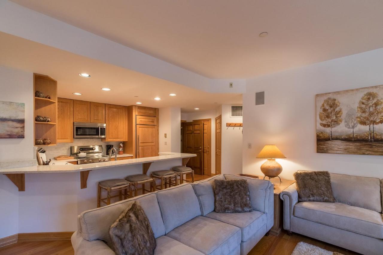 Strawberry Park True Ski In Ski Out By Vail Realty Beaver Creek Exteriör bild
